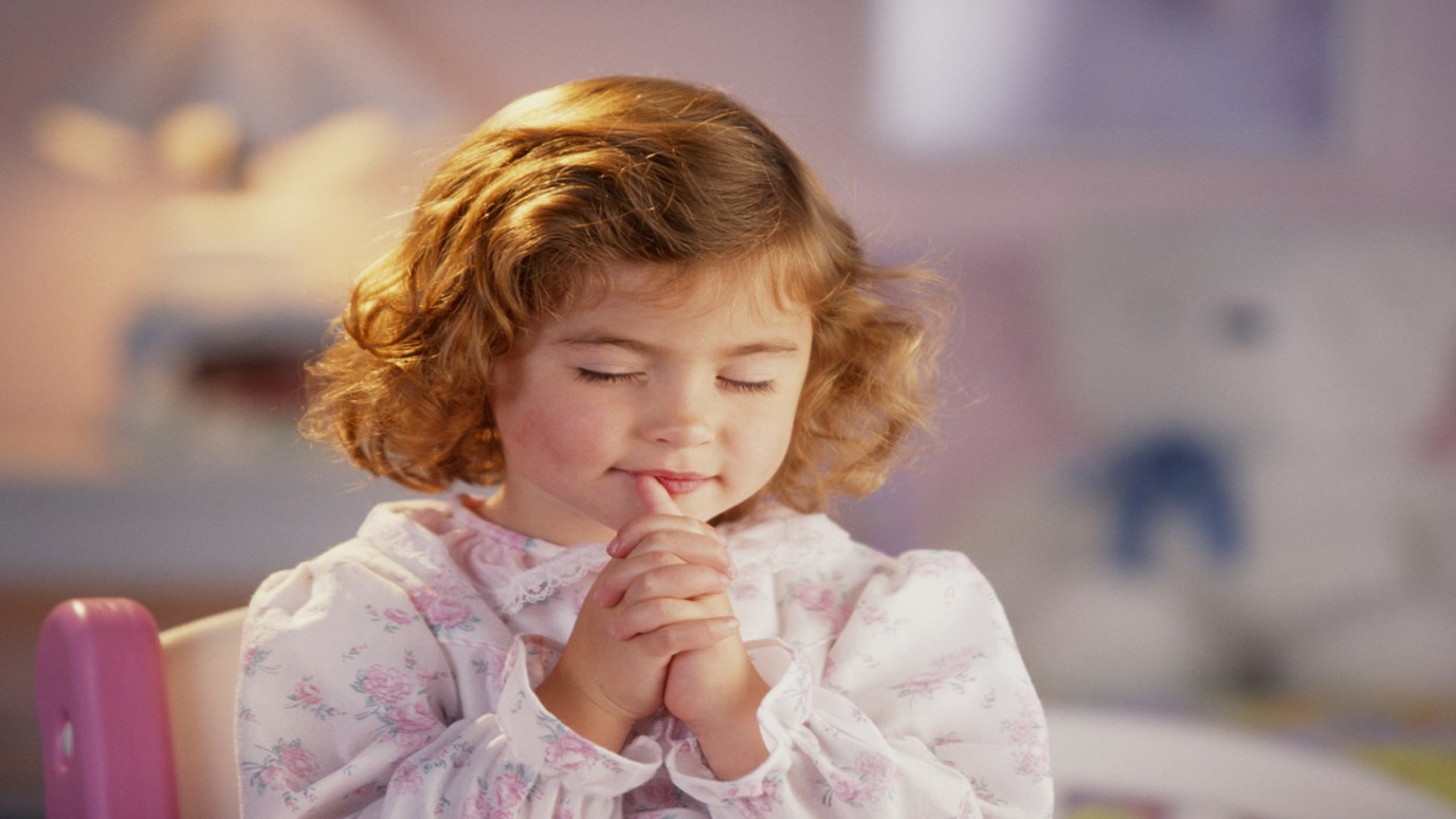 Малыш молится